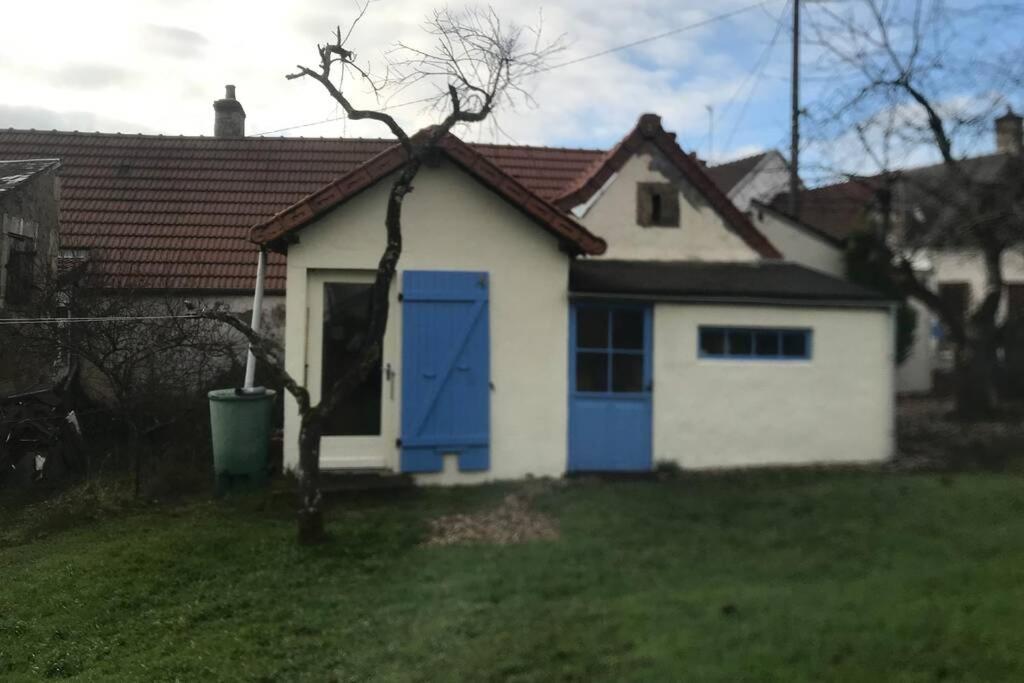 Maisonnette De Charme Climatisee La Machine Exterior foto